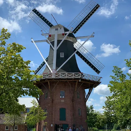 Kanalhaus - Zentral, 3 Schlafzimmer, Einzelbetten, Self Check-in, 3 Parkplaetze, Wlan Διαμέρισμα Papenburg