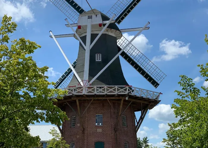 Stay Kanalhaus - Zentral, 3 Schlafzimmer, Einzelbetten, Self Check-In, 3 Parkplaetze, Wlan Apartament Papenburg