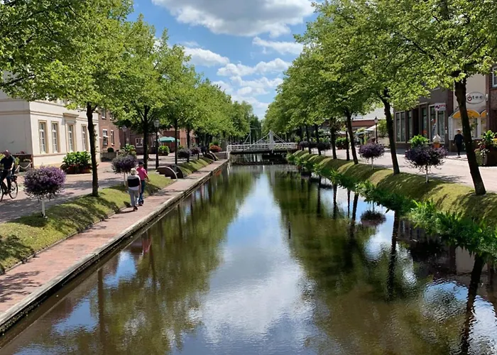 Apartament Stay Kanalhaus - Zentral, 3 Schlafzimmer, Einzelbetten, Self Check-In, 3 Parkplaetze, Wlan Papenburg